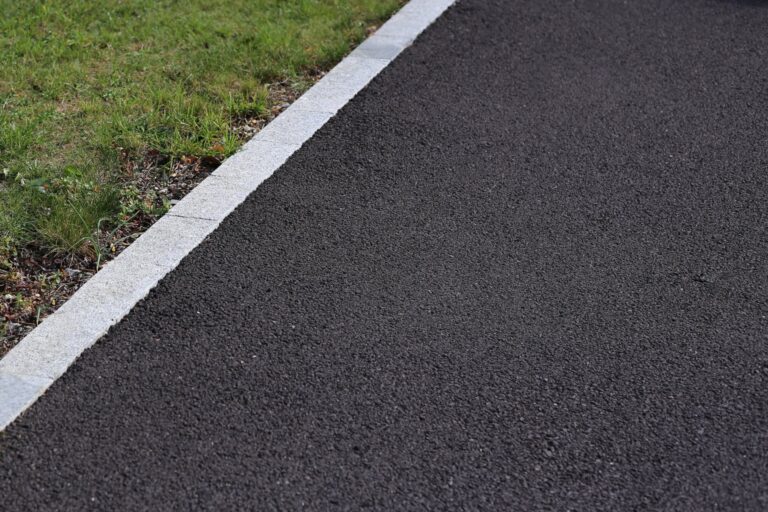 How much is a tarmac driveway in Oxford